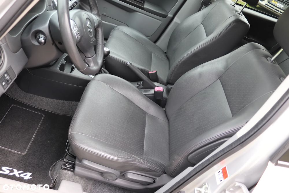 Suzuki SX4 1.6 VVT 4x4 Limited - 36