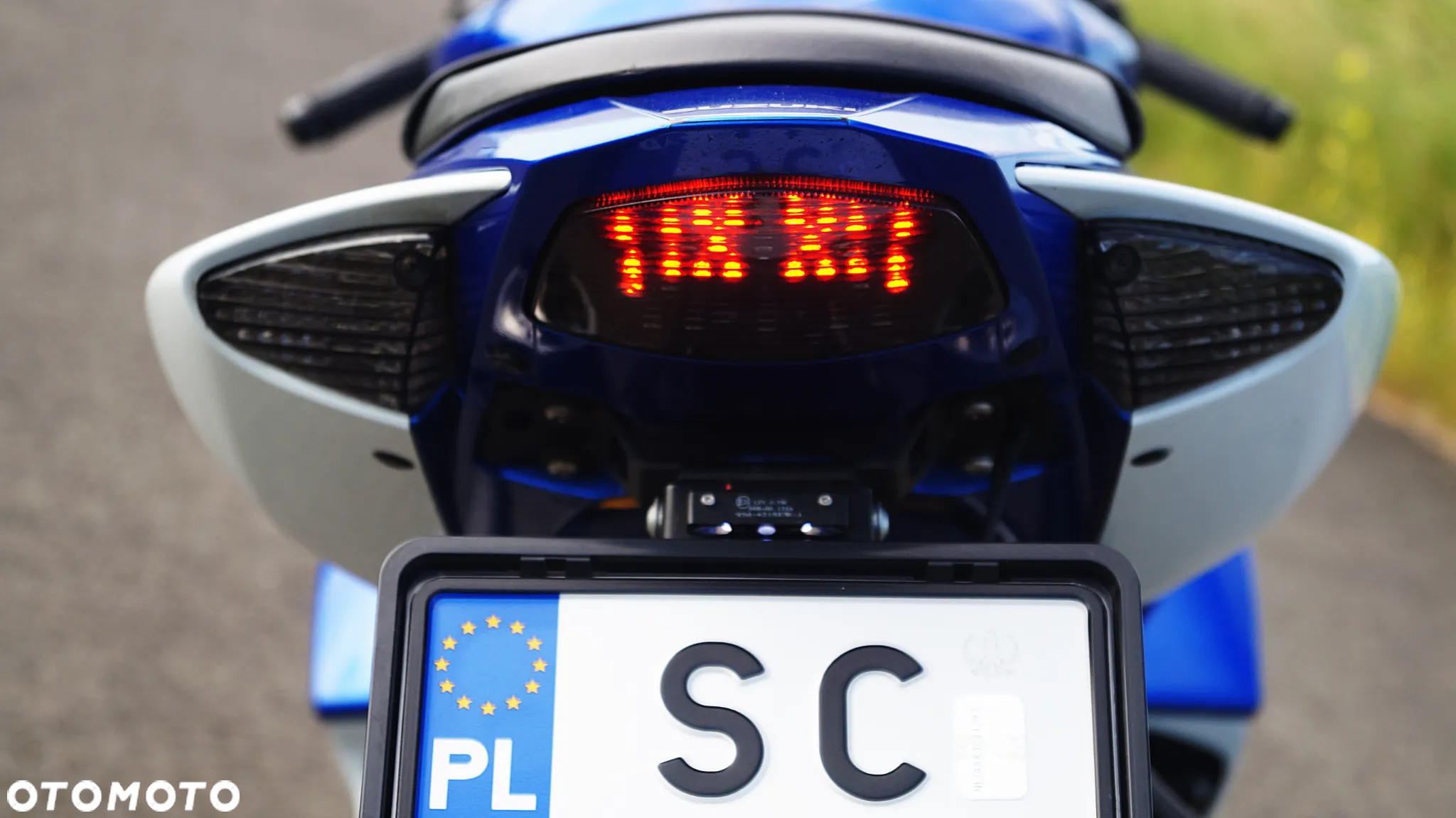 Suzuki GSX-R - 32