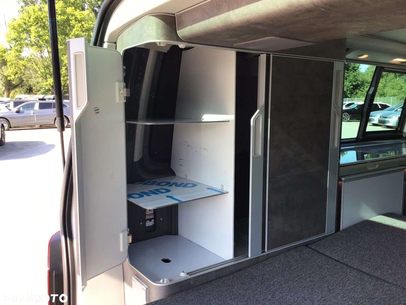 Volkswagen California Ocean - 13