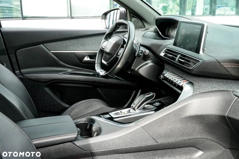 Peugeot 3008 1.5 BlueHDi GT Pack S&S EAT8 - 29