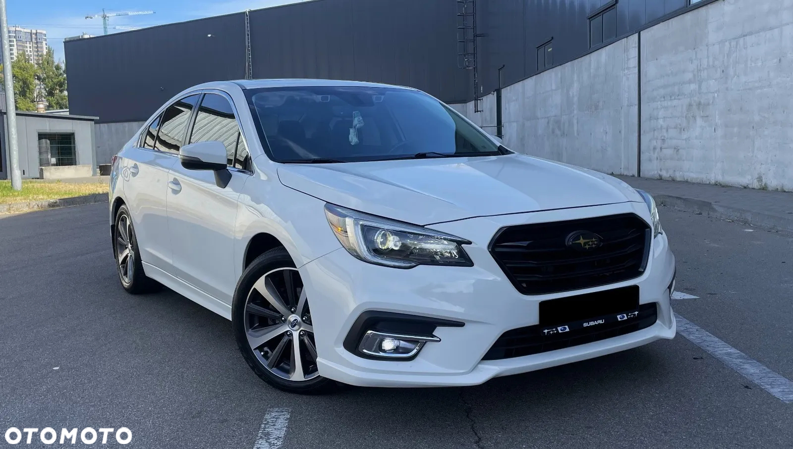 Subaru Legacy - 8