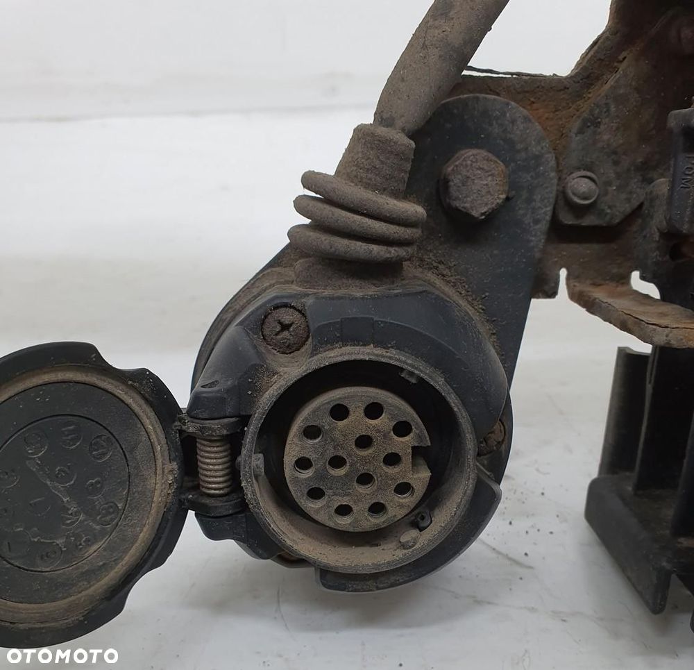 HAK HOLOWNICZY BELKA KULA AUDI A4 B7 KOMBI 8E0800491D - 4