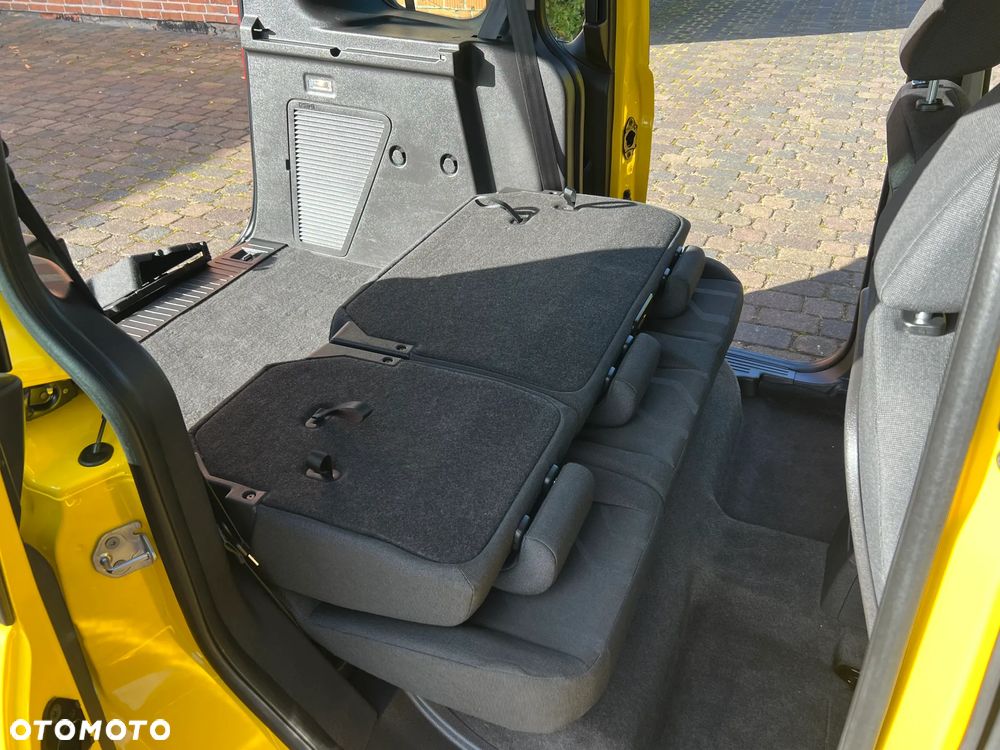 Ford Tourneo Connect - 21