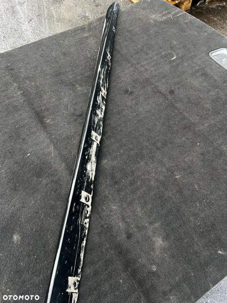 Zderzak przód, Listwa progowa prawa - BMW 1 F40 Bordowy / Biały- 51778079666 - 10