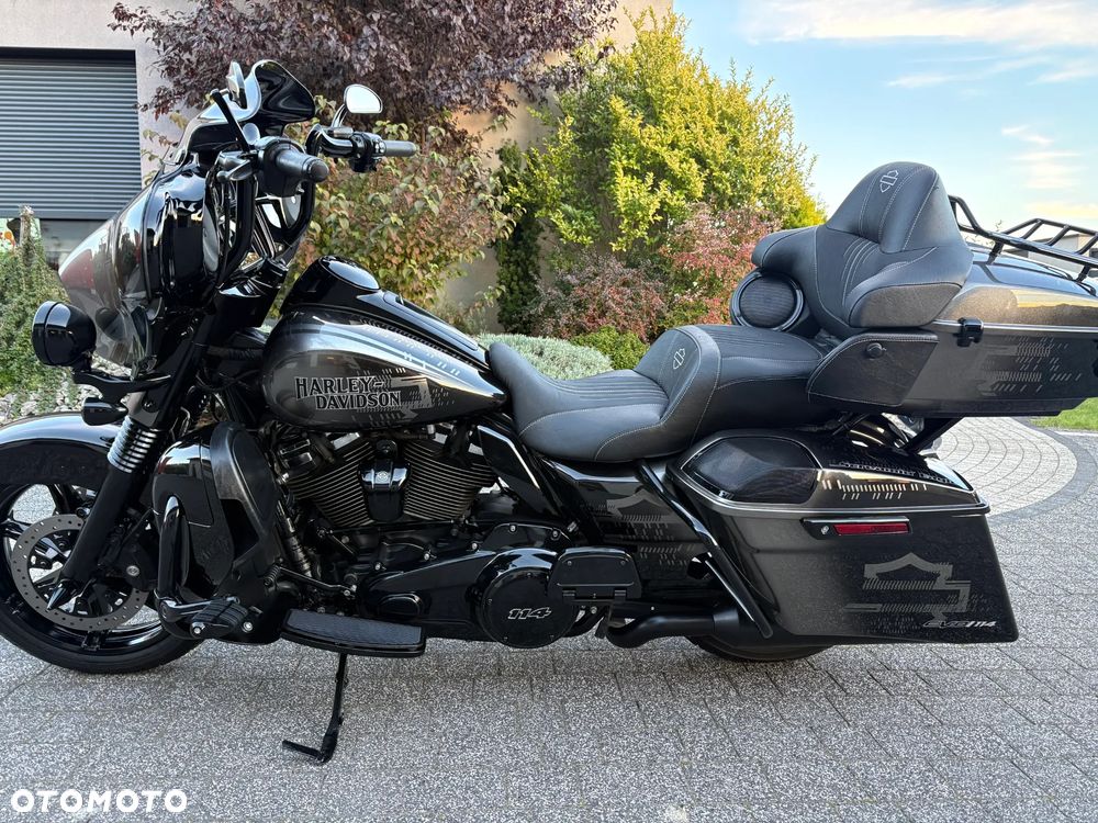 Harley-Davidson Touring Ultra Limited - 22