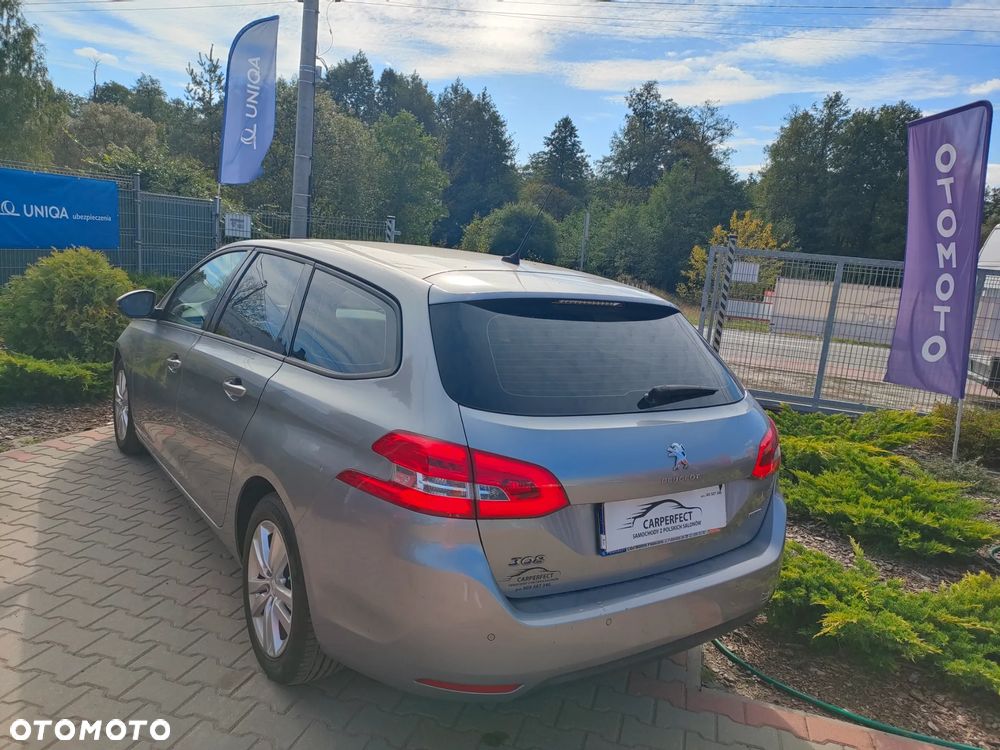 Peugeot 308 1.6 BlueHDi Style S&S - 11