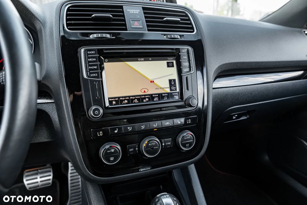 Volkswagen Scirocco 2.0 TSI BMT GTS DSG - 35