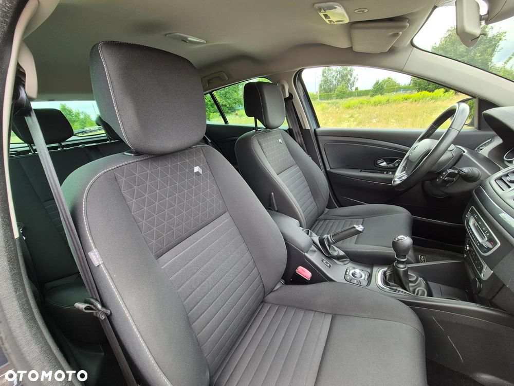 Renault Megane ENERGY TCe 130 LIMITED - 8