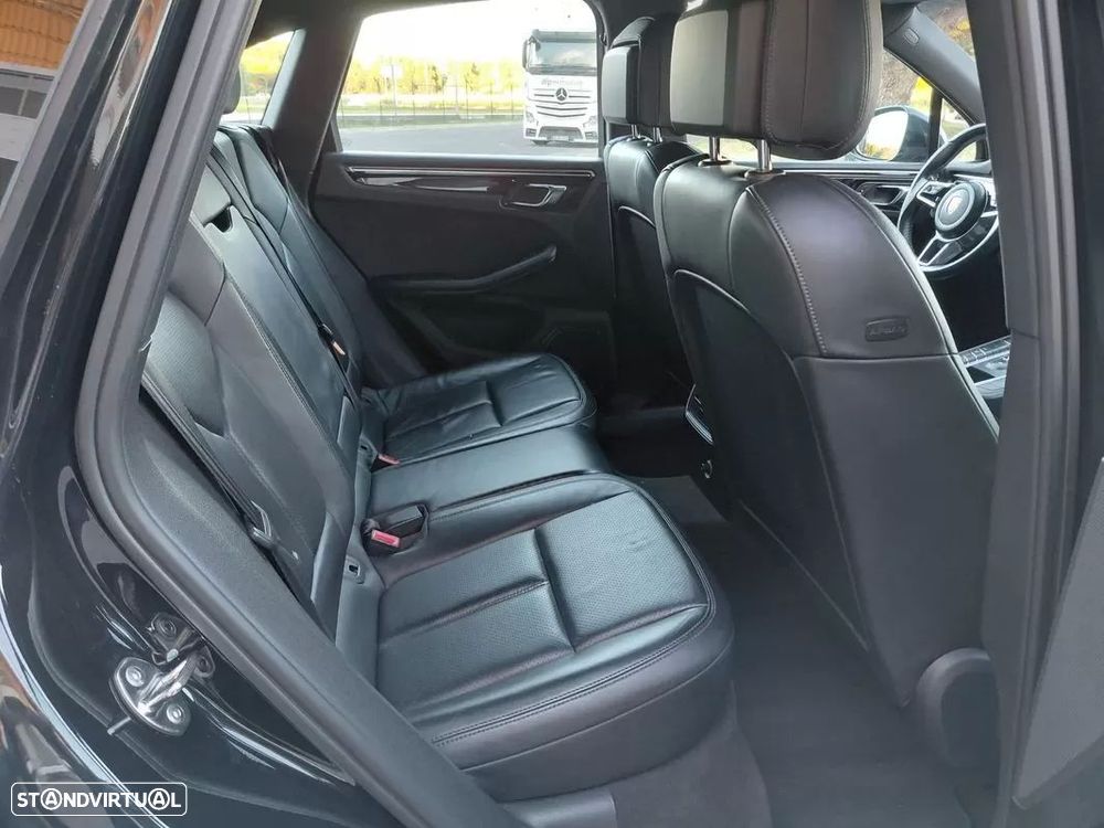 Porsche Macan S - 27