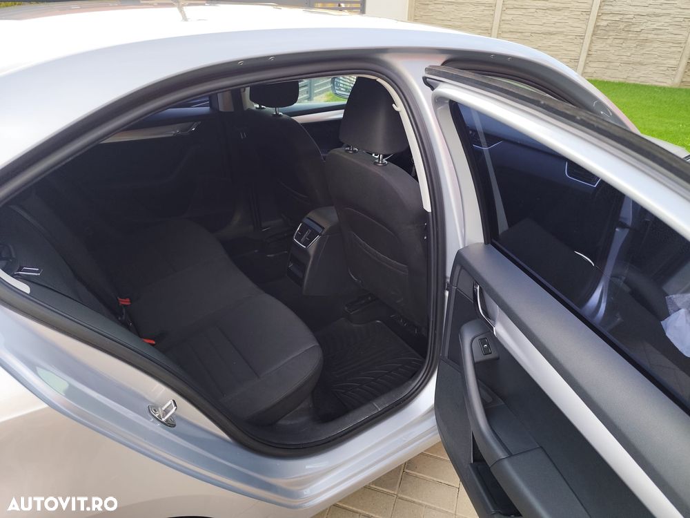SKODA Octavia 2014 — imagine 8