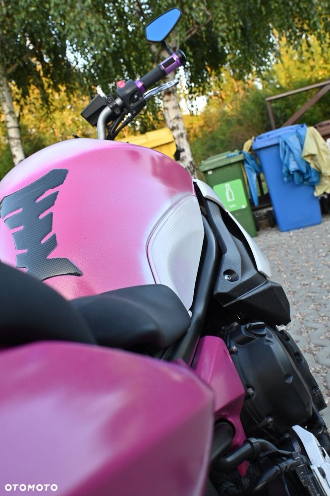 Yamaha XJ - 6