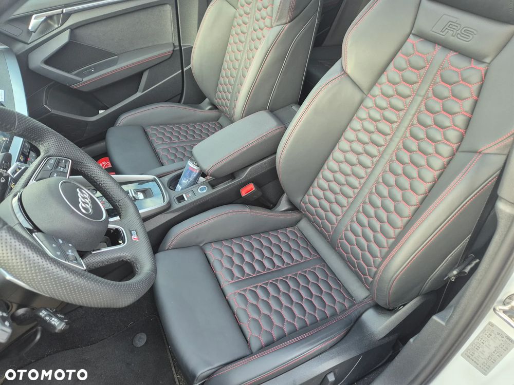 Audi RS3 Sportback TFSI Quattro S tronic - 13