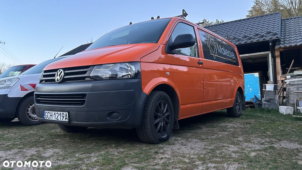 Volkswagen Transporter T5 - 2