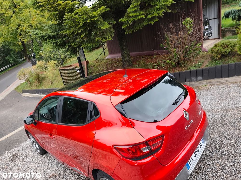Renault Clio - 14