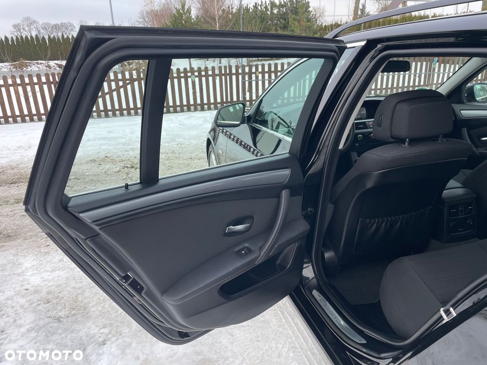 BMW Seria 5 520d Edition Lifestyle - 32