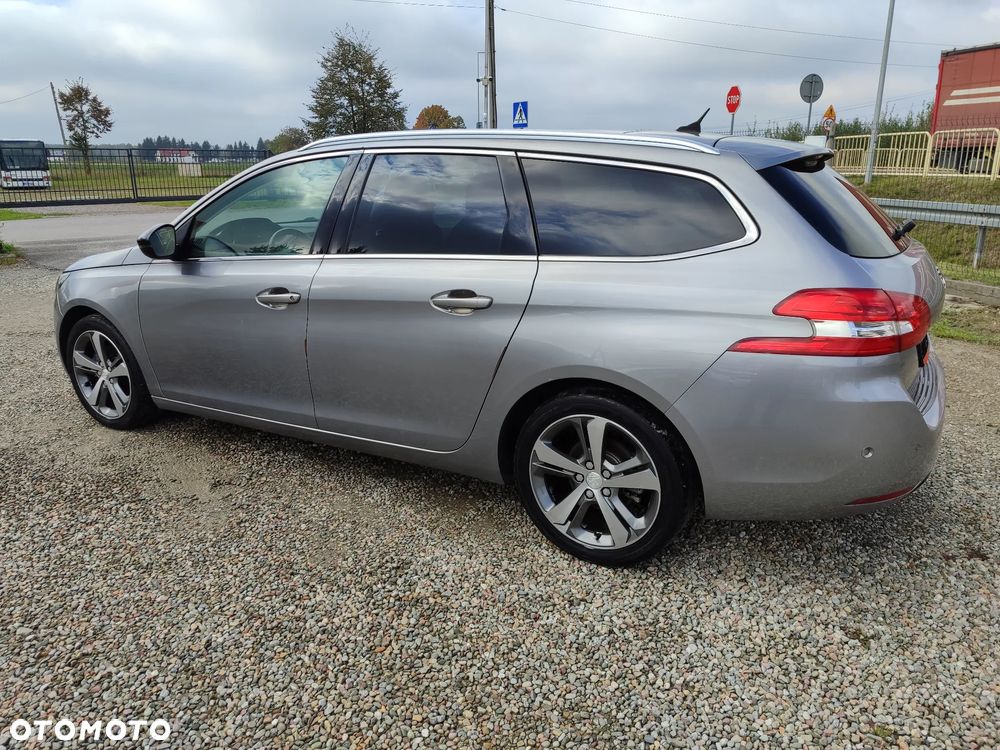 Peugeot 308 SW e-HDi 115 Stop & Start Allure - 2