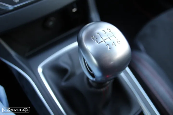 Peugeot 308 1.6 e-THP GT - 48