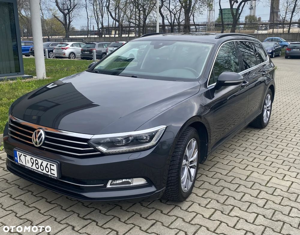 Volkswagen Passat Variant - 1