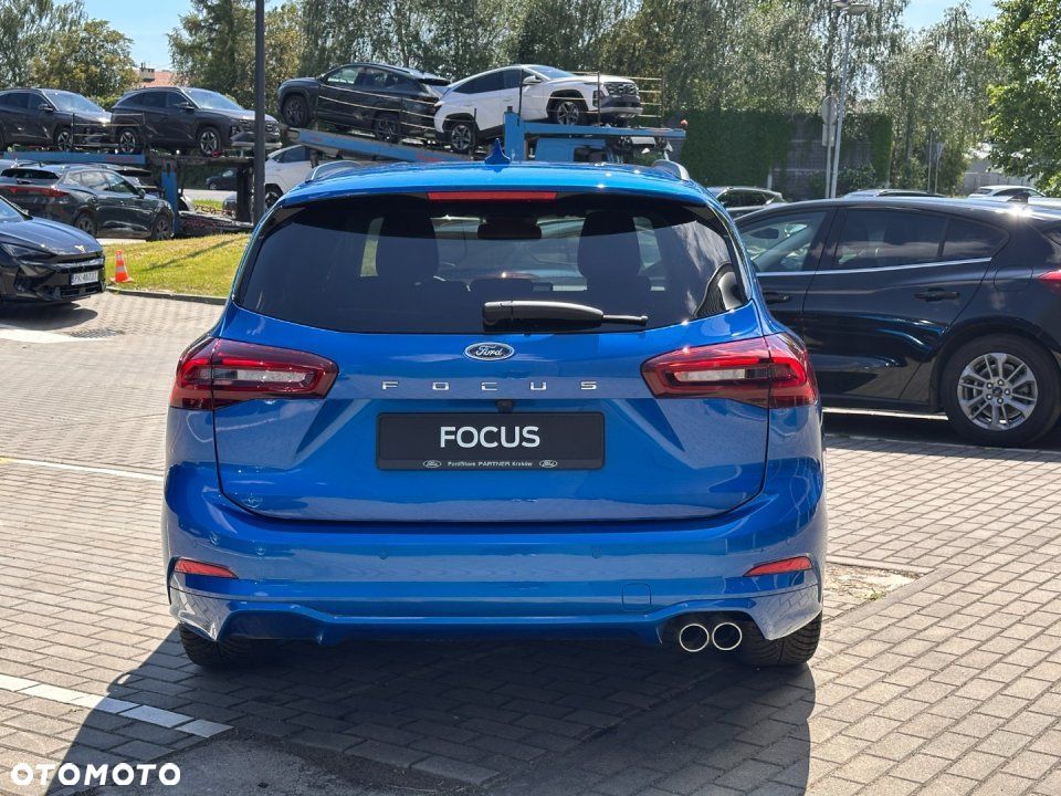 Ford Focus - 6