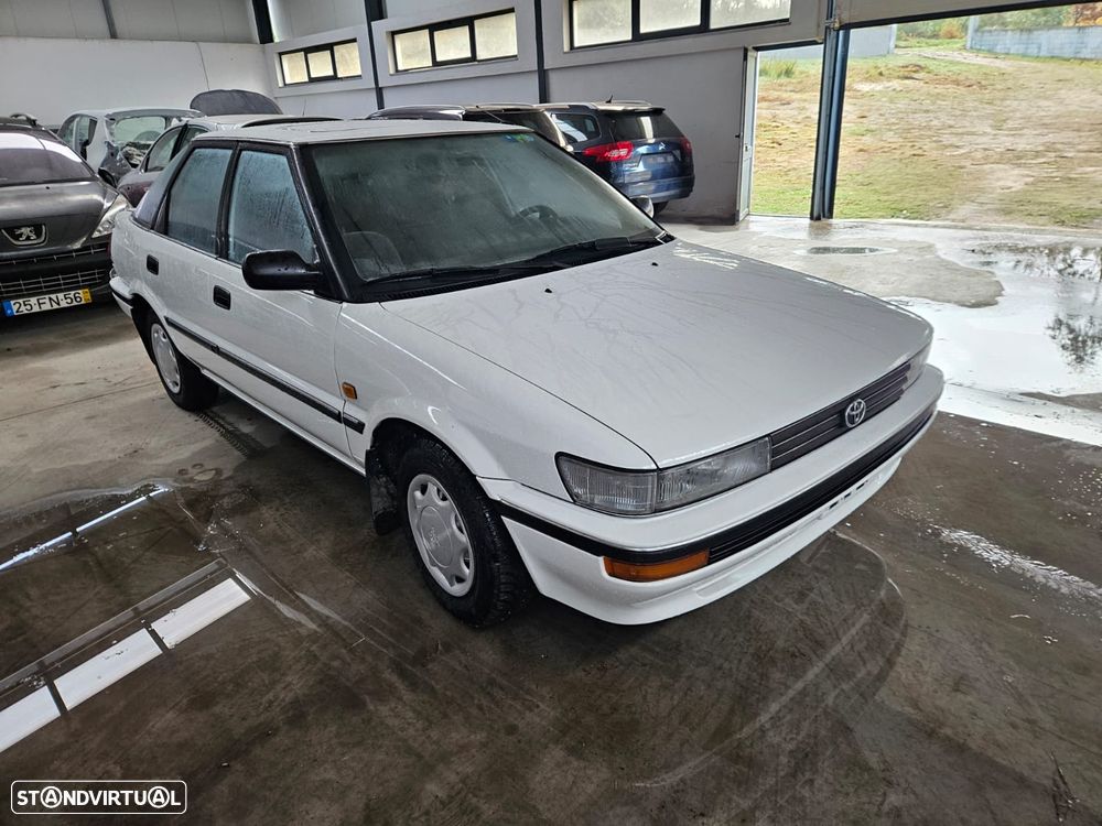 Toyota Corolla para peças - 4