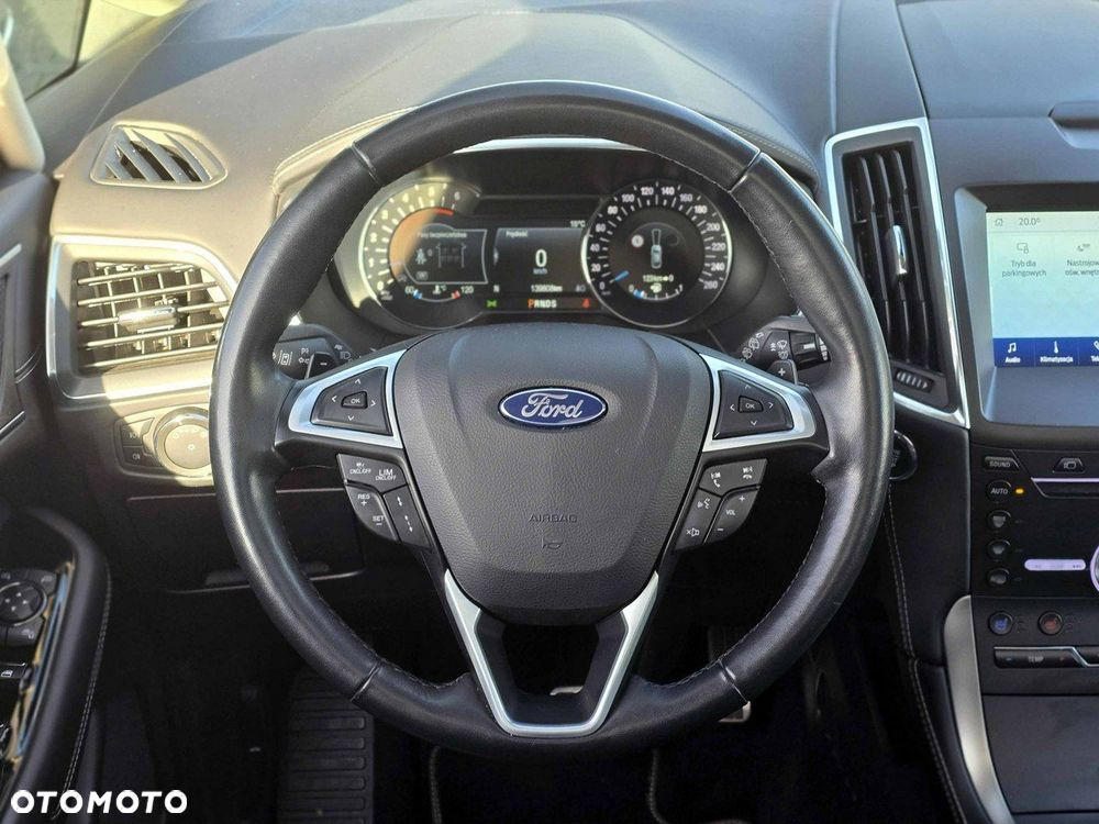 Ford S-Max - 30