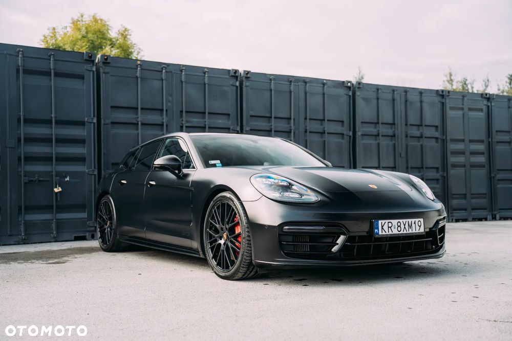 Porsche Panamera - 5
