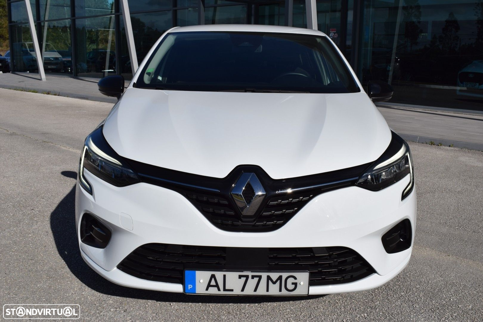 Renault Clio - 2