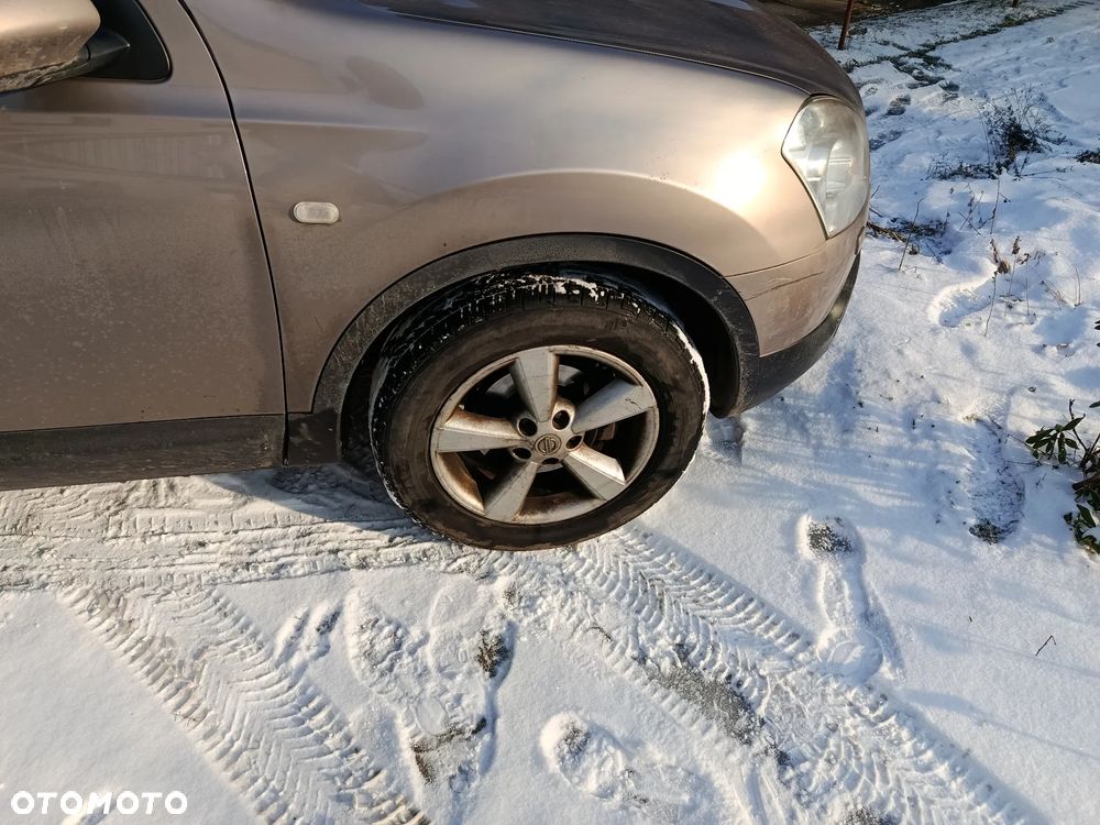 Nissan Qashqai 2.0 dCi 4x4 Tekna - 9