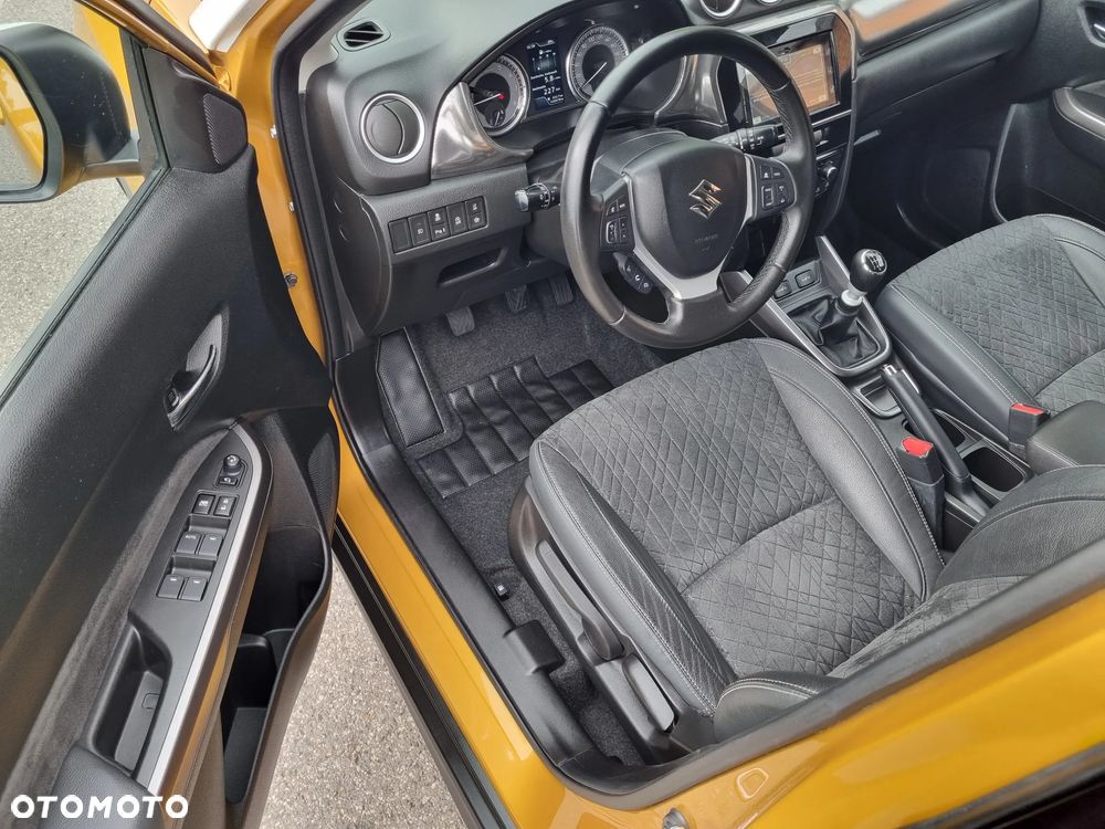 Suzuki Vitara 1.4 Boosterjet Premium 2WD - 27