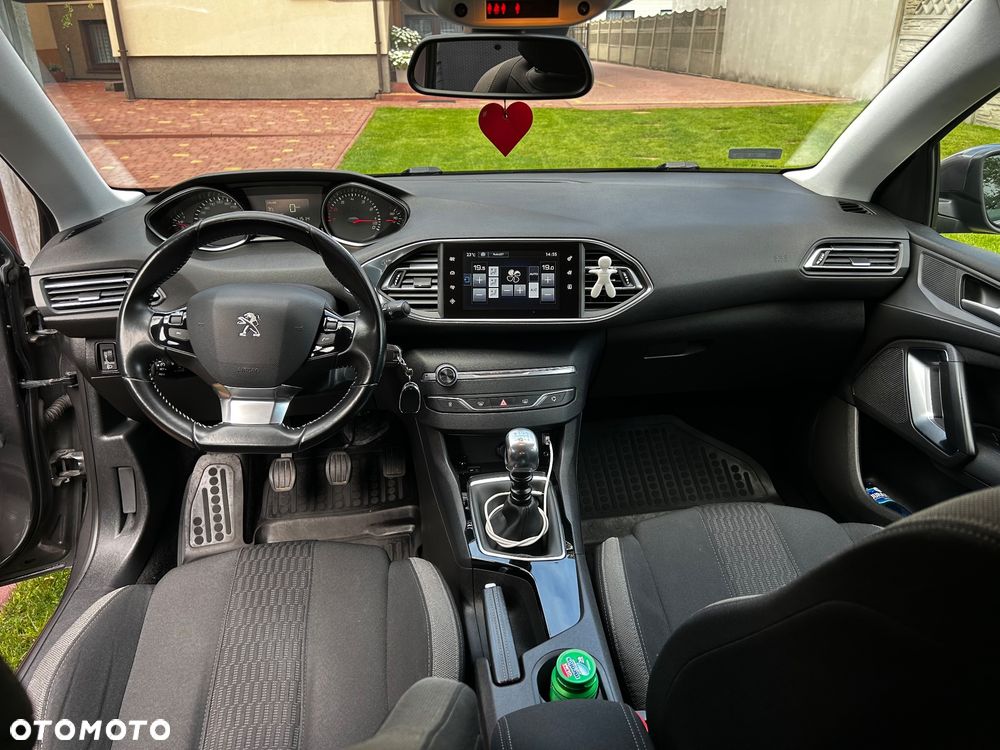 Peugeot 308 1.2 PureTech Style S&S - 8