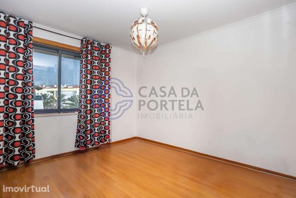 Apartamento T4 Remodelado, transformado em T3 - Montijo - Grande imagem: 3/31