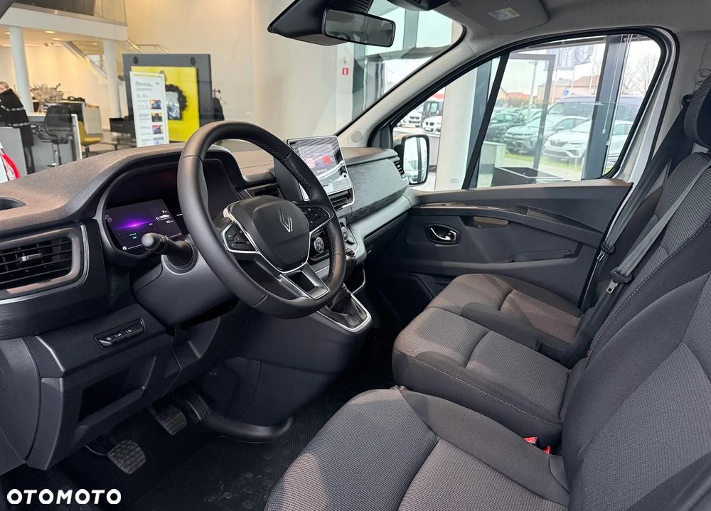 Renault Trafic - 8
