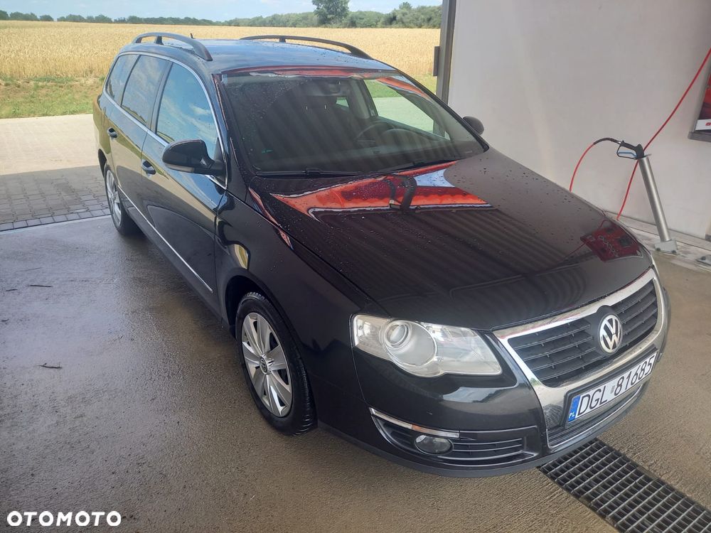 Volkswagen Passat 2.0 TDI Comfortline - 6