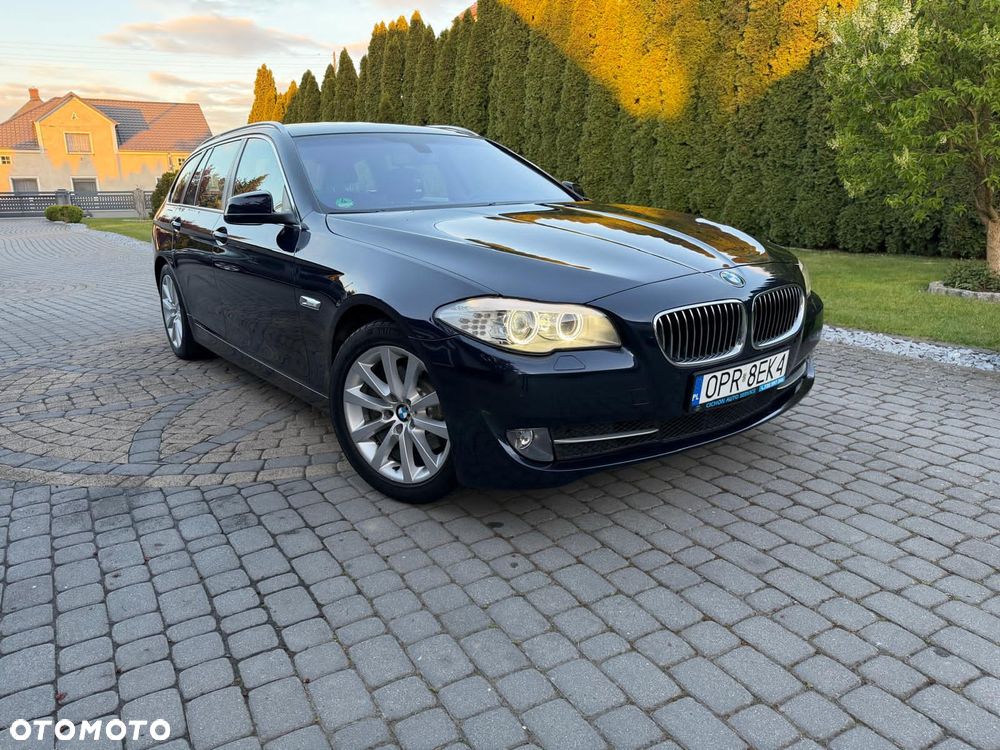 BMW Seria 5 520i - 2