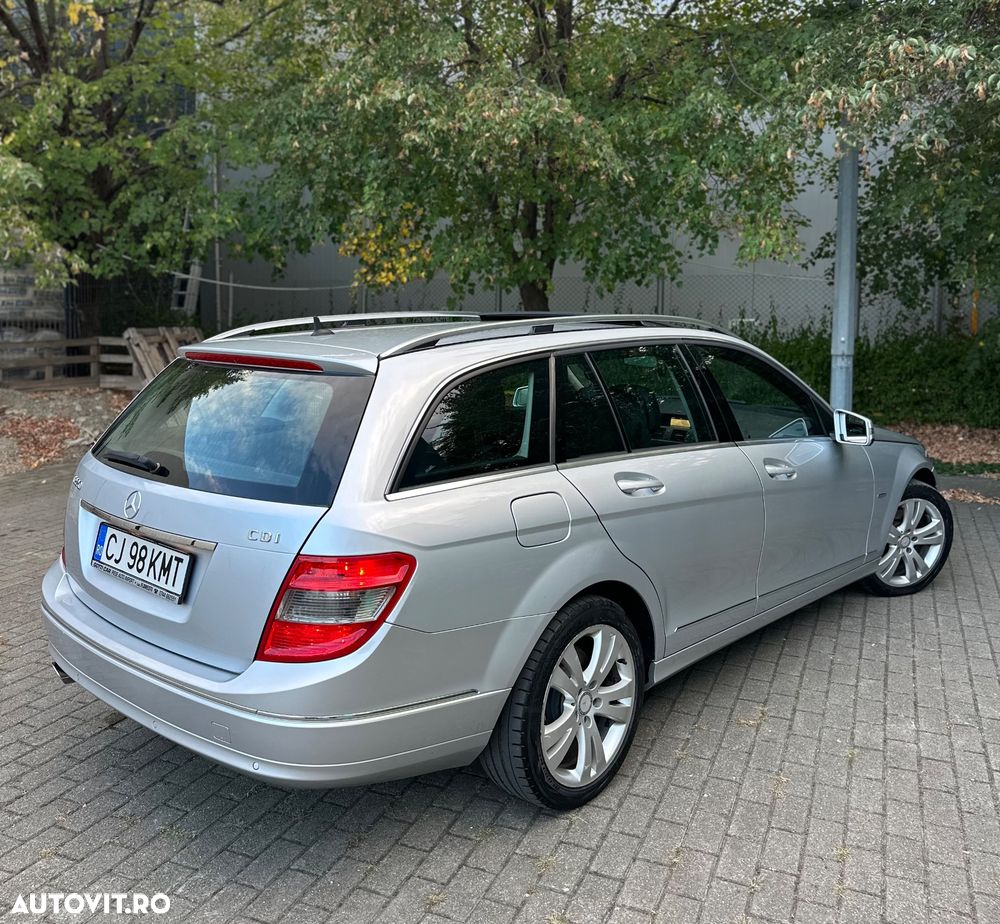 Mercedes-Benz C 2010 photo 3