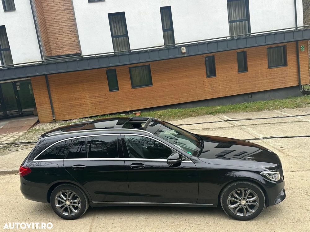 Mercedes-Benz C 200 T 4Matic 7G-TRONIC - 7