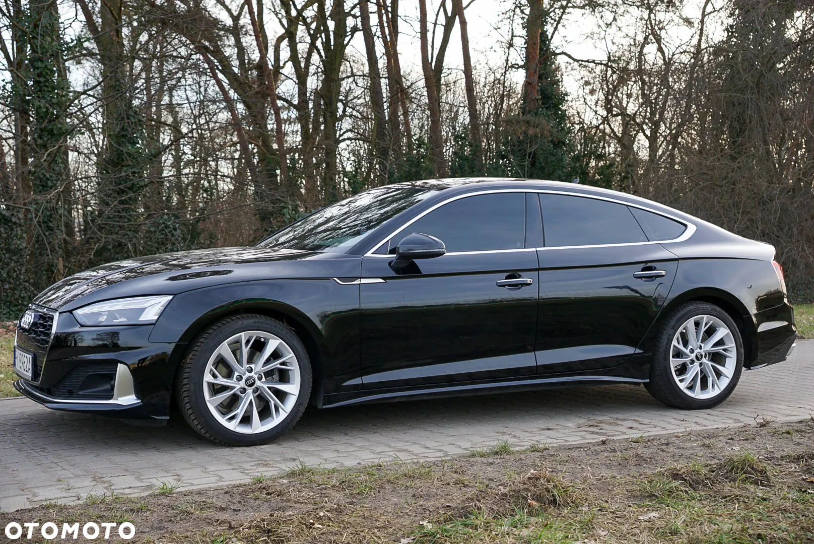 Audi A5 Coupe 40 TFSI quattro S tronic advanced - 4