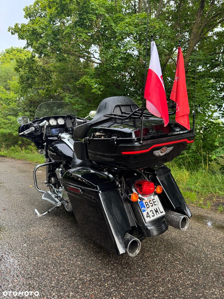 Harley-Davidson Touring Street Glide - 3