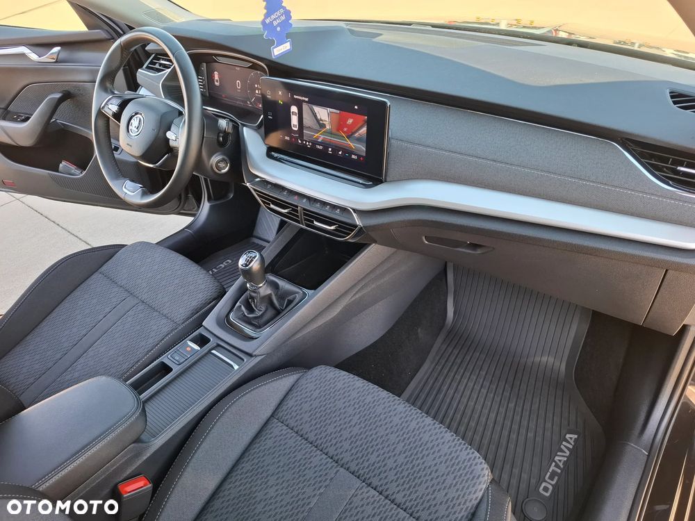 Skoda Octavia 1.5 TSI ACT Style - 22