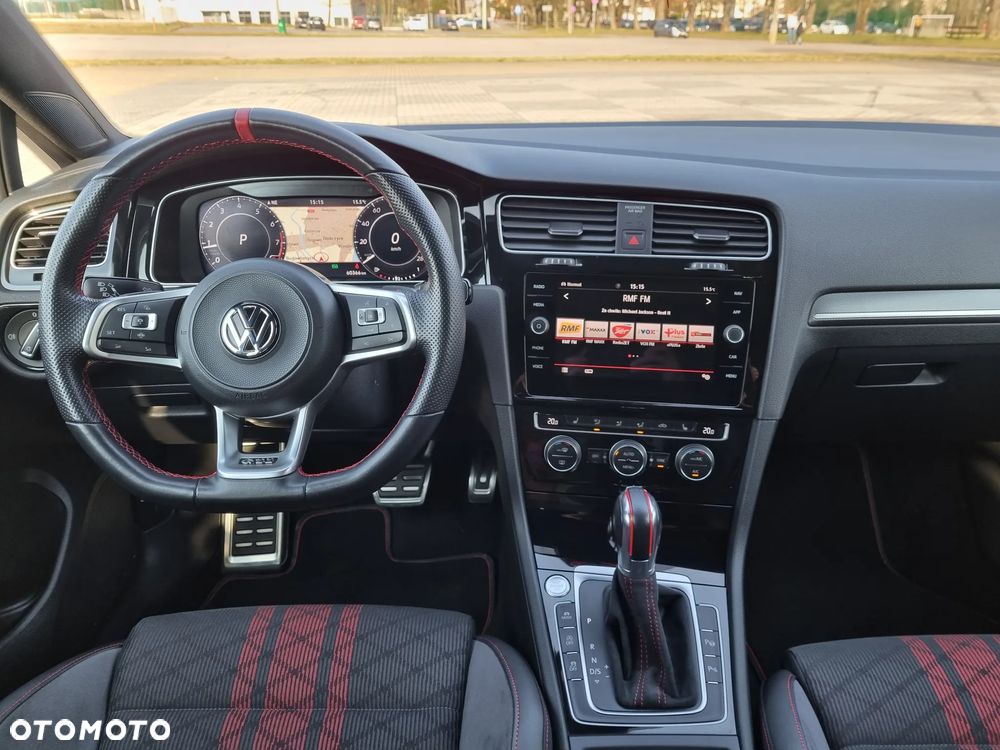Volkswagen Golf GTI TCR 2.0 TSI OPF DSG - 8