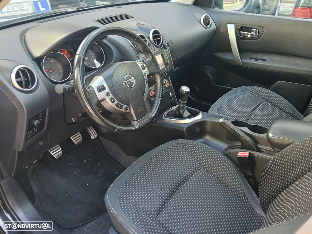 Nissan Qashqai 1.5 dCi Tekna Premium 18 - 13