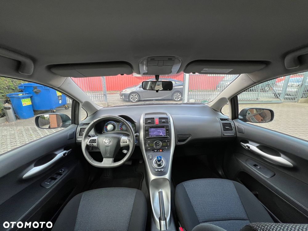 Toyota Auris 1.8 HSD Luna - 21