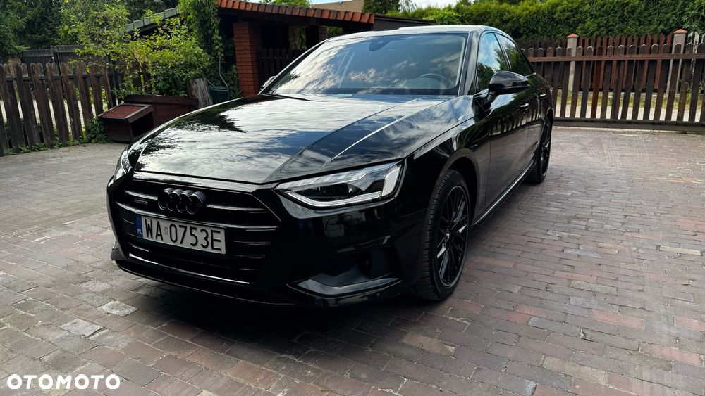 Audi A4 Limousine 45 TFSI mHEV Quattro S tronic - 1
