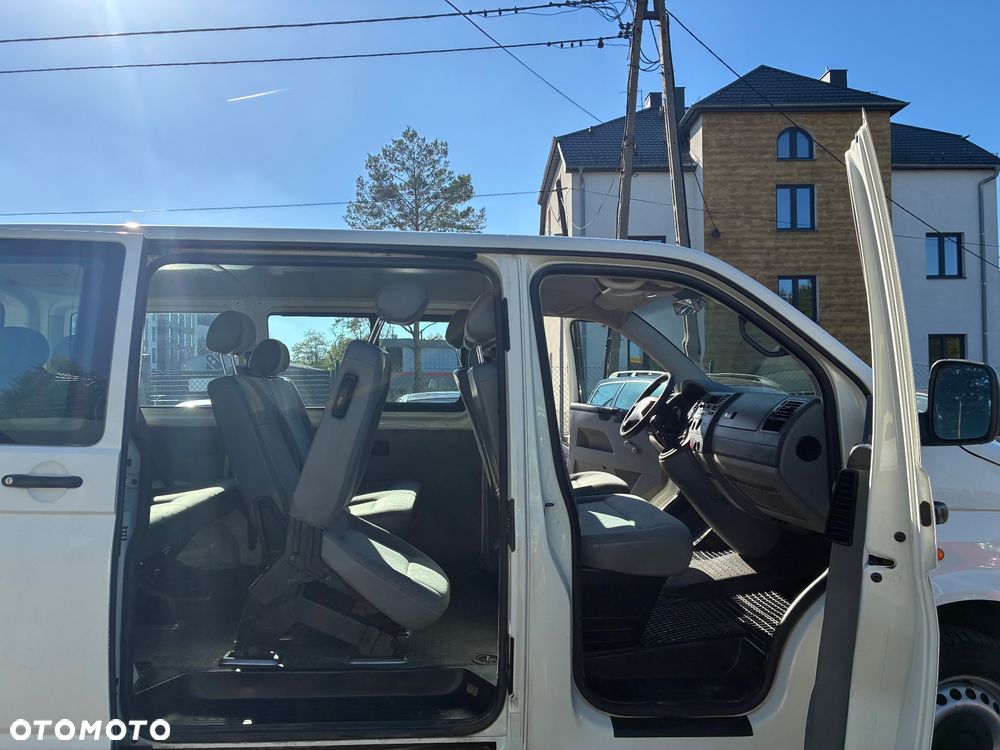 Volkswagen Transporter - 14