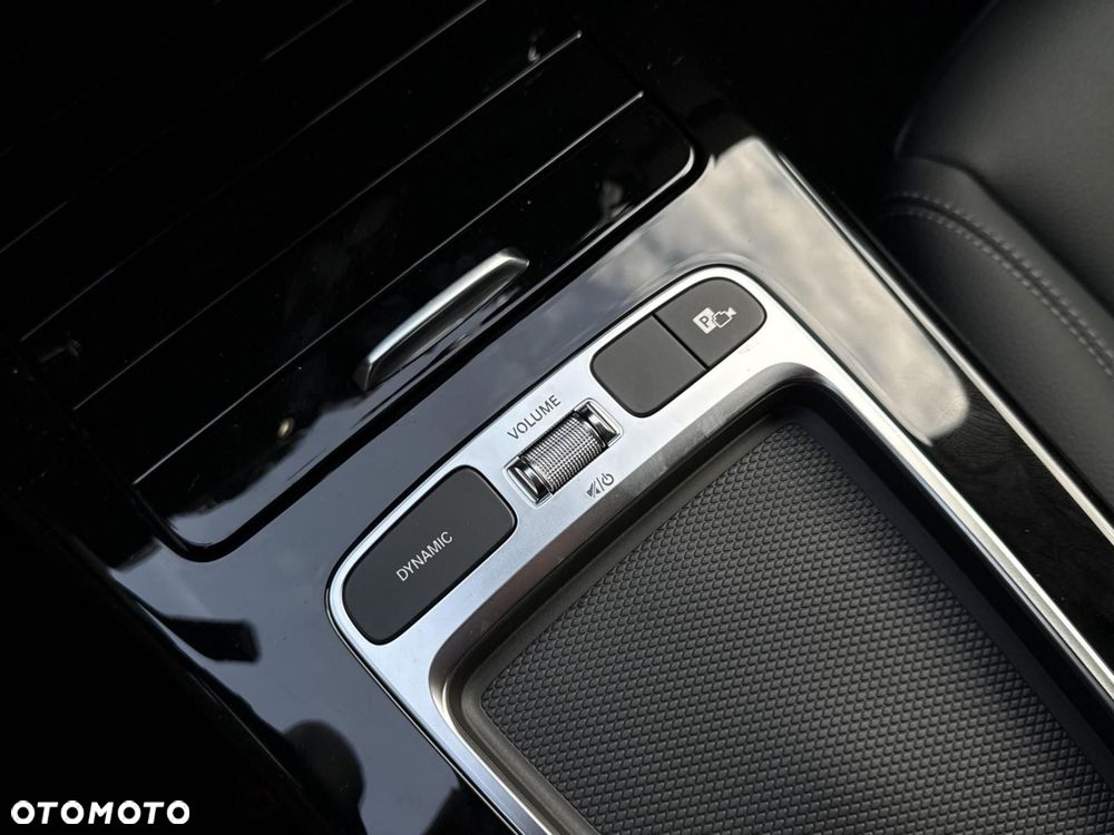 Mercedes-Benz CLA - 20