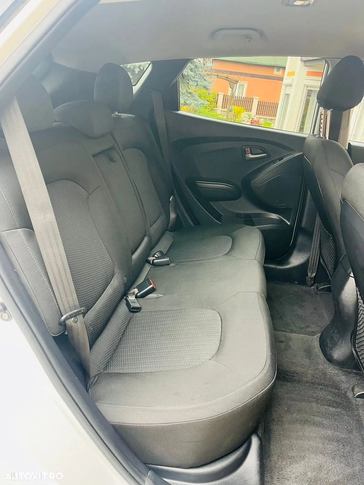 Hyundai ix35 - 13