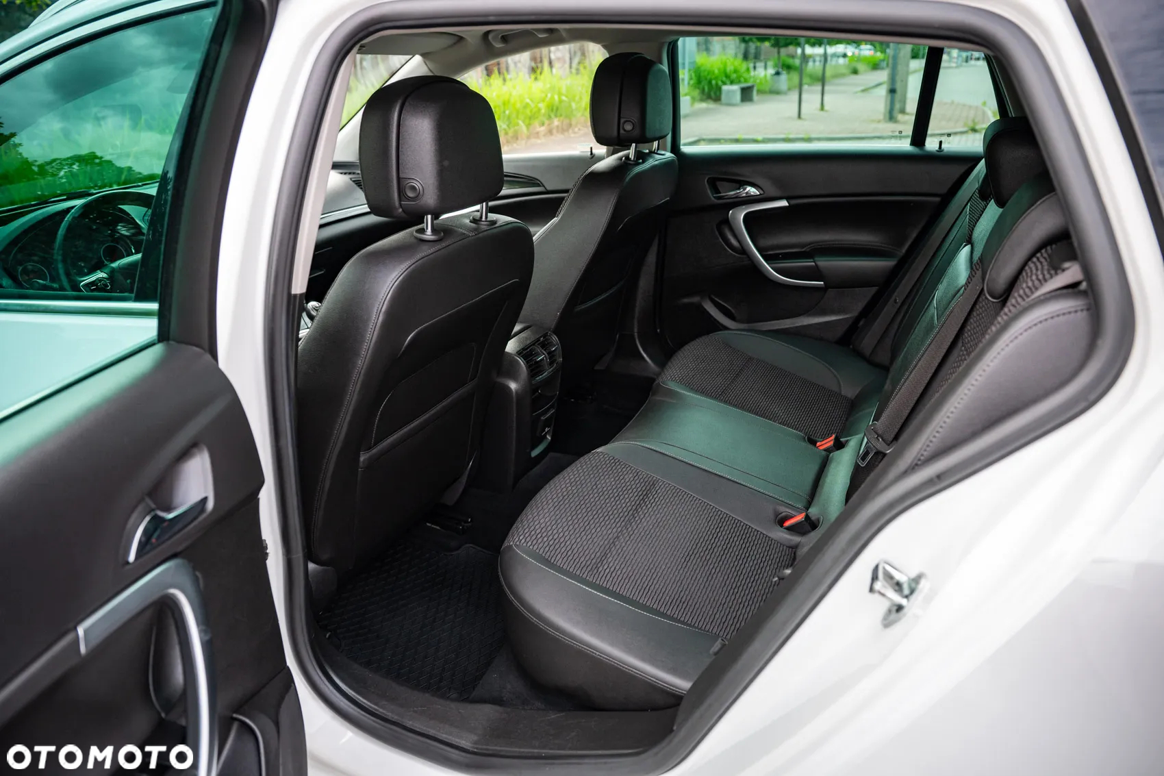 Opel Insignia 2.0 CDTI 4x4 Country Tourer ecoFLEX - 31
