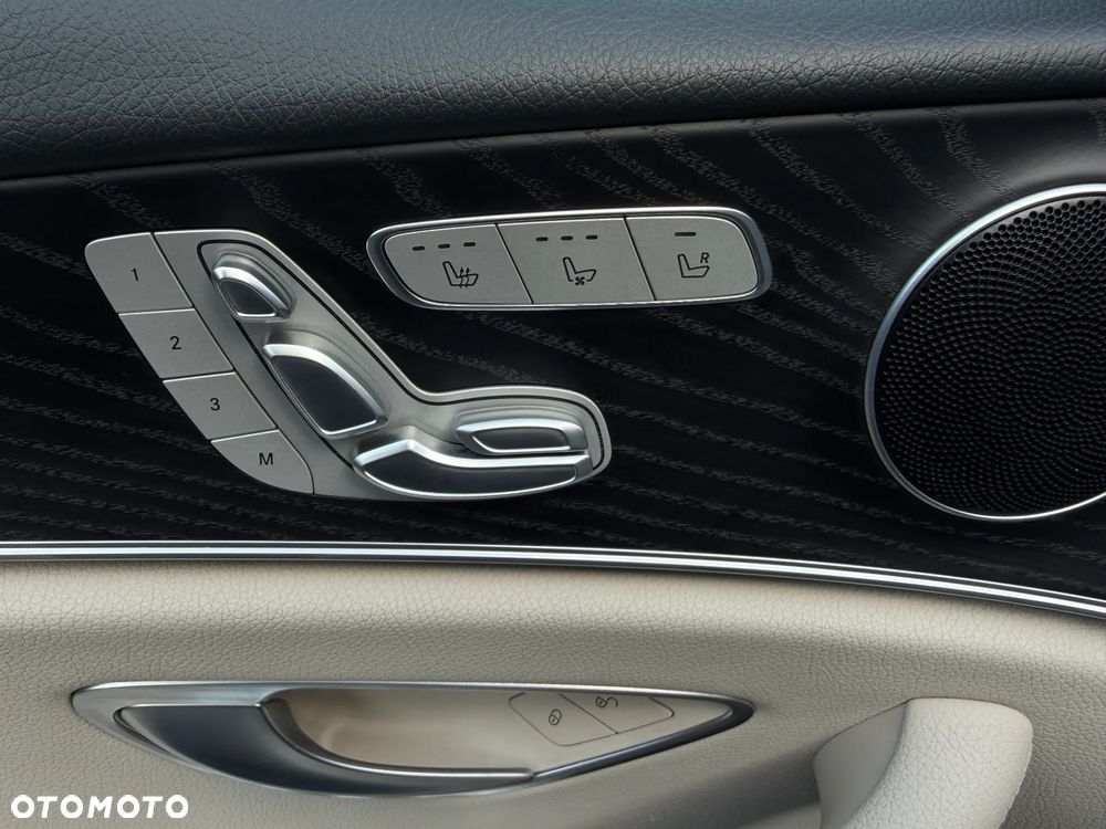 Mercedes-Benz Klasa E 220 d 4-Matic Business Edition 9G-TRONIC - 21
