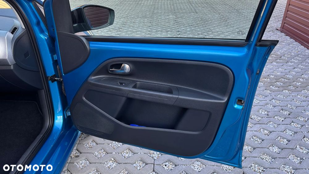 Volkswagen up! 1.0 high Perfectline - 17
