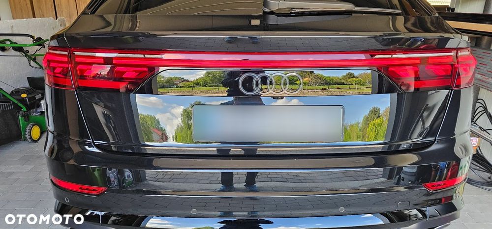 Audi SQ8 - 4